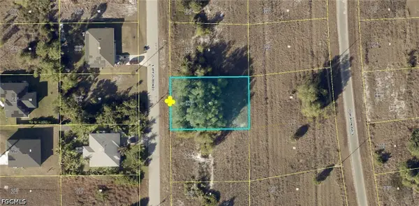 751 Demorest Avenue S, Lehigh Acres, FL 33974