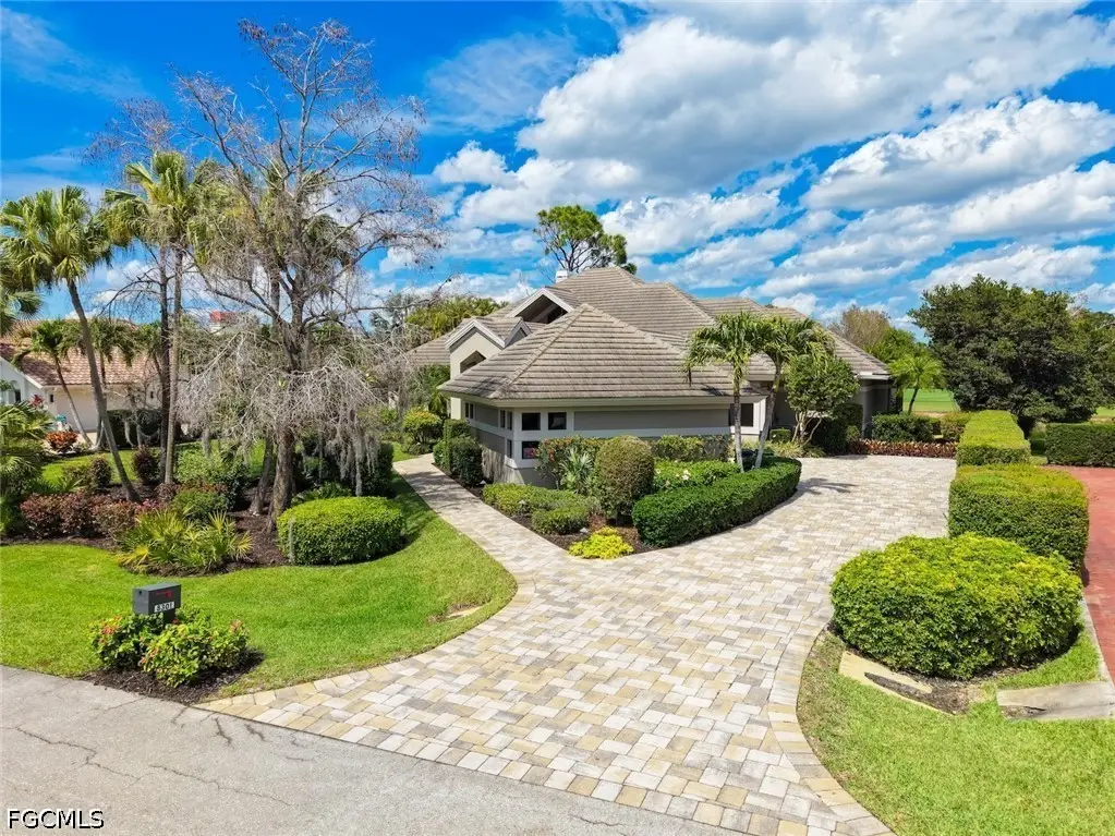 8301 Glenfinnan Circle, Fort Myers, FL 33912 - #1