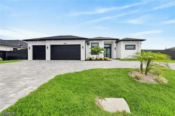 3004 Chiquita Boulevard S, Cape Coral, FL 33914