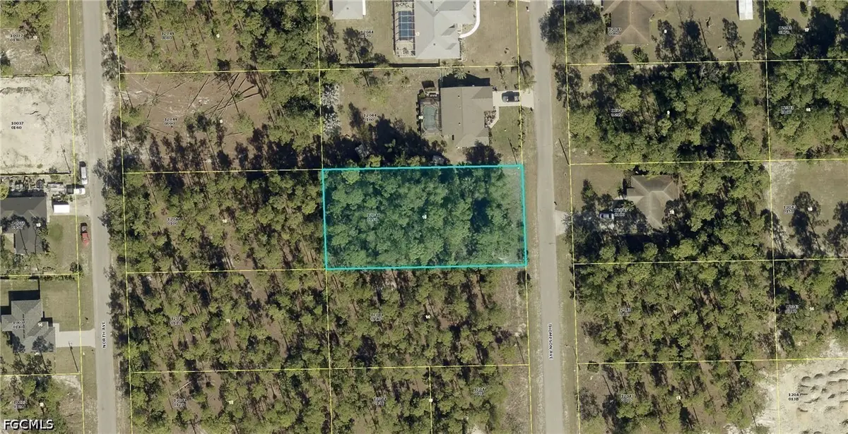 1105 Thompson Avenue, Lehigh Acres, FL 33972 - #1