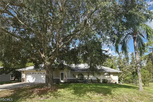 18674 Spruce Drive E, Fort Myers, FL 33967