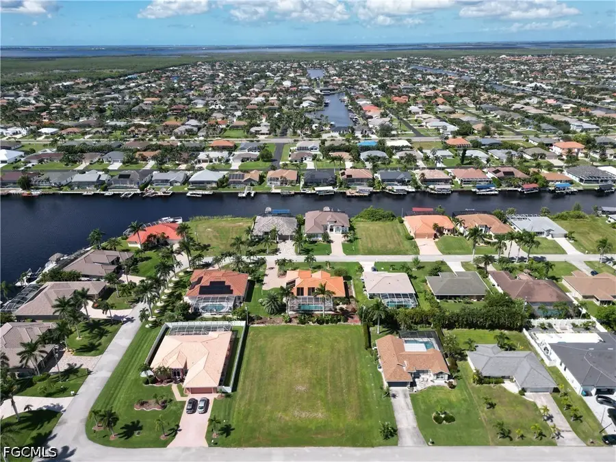 5304 SW 19th Place, Cape Coral, FL 33914 - #2
