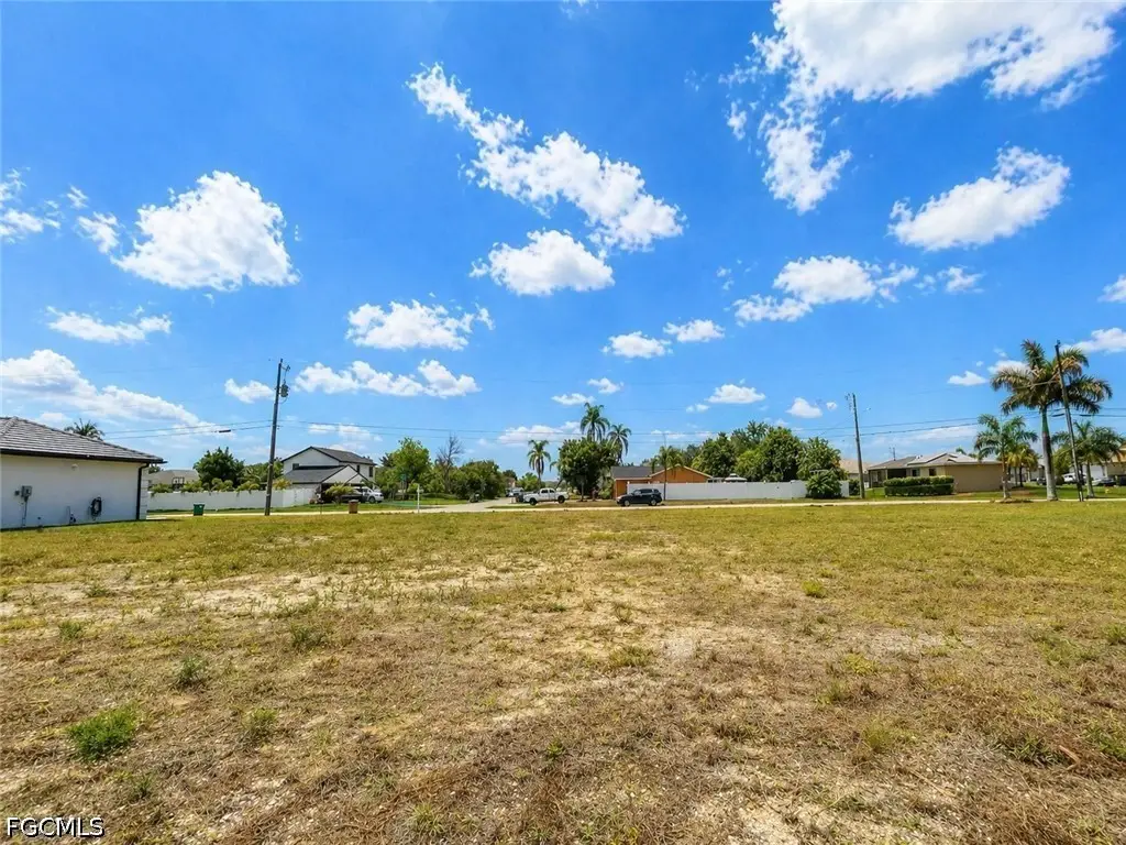 1014 SW 18th Street, Cape Coral, FL 33991 - #1