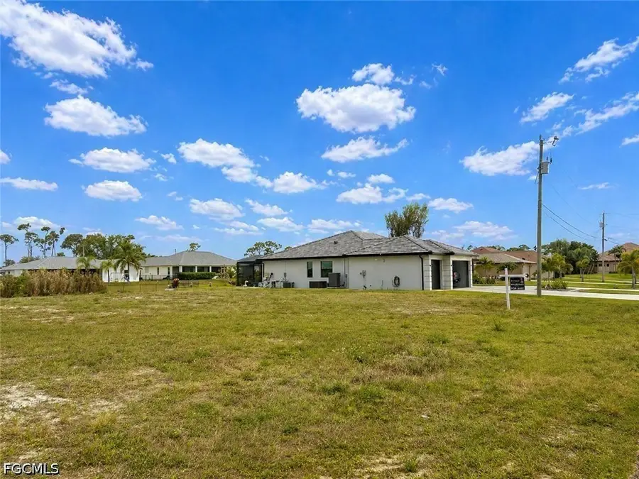 1014 SW 18th Street, Cape Coral, FL 33991 - #2