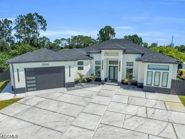2500 2nd Street Sw, Lehigh Acres, FL 33976