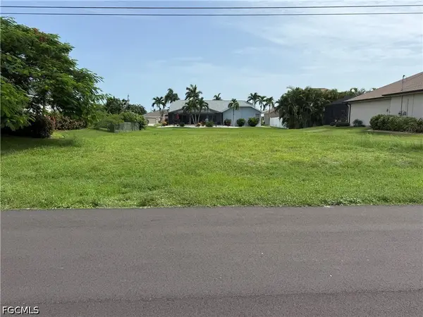 1906 SW 48th Terrace, Cape Coral, FL 33914