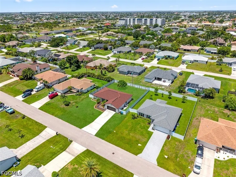 2214 SW 13th Avenue, Cape Coral, FL 33991 - #3
