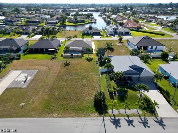 3314 SW 3rd Terrace, Cape Coral, FL 33991