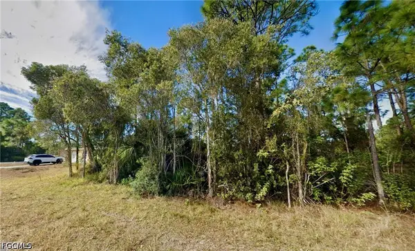 734 Bedford Drive, Lehigh Acres, FL 33974