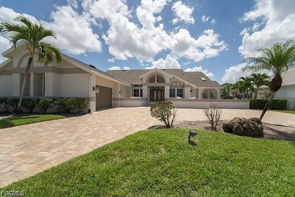 16918 Timberlakes Drive, Fort Myers, FL 33908