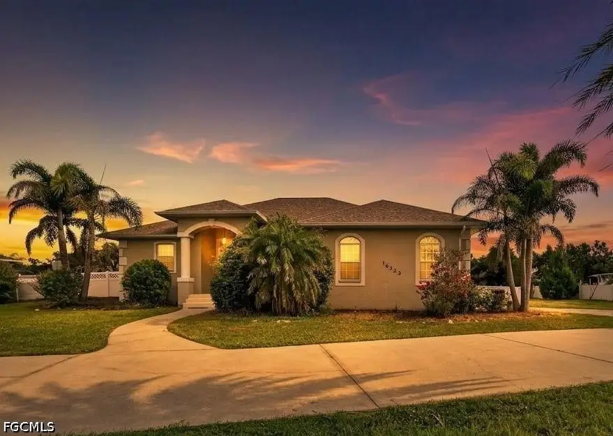 16323 Upper Manatee River Road, Bradenton, FL 34212 - #1