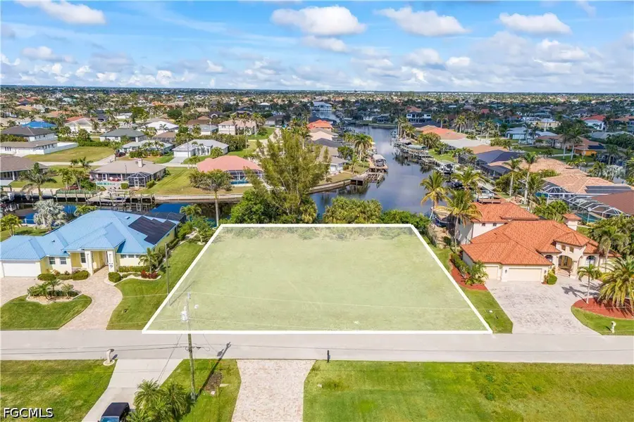 2301 SW 54th Lane, Cape Coral, FL 33914 - #2