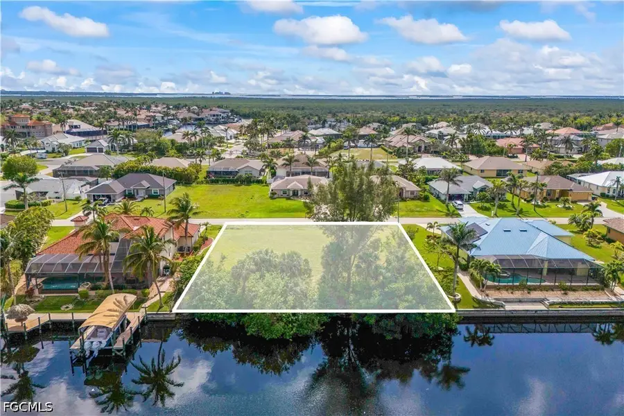 2301 SW 54th Lane, Cape Coral, FL 33914 - #3