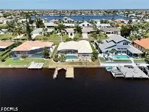 702 SW 52nd Street, Cape Coral, FL 33914
