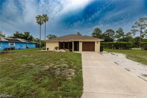 25572 Fenner Circle, Bonita Springs, FL 34135
