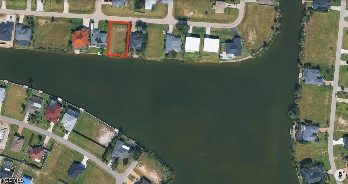 424 NE 9th Street, Cape Coral, FL 33909 - #1