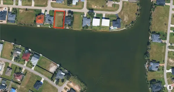 424 NE 9th Street, Cape Coral, FL 33909