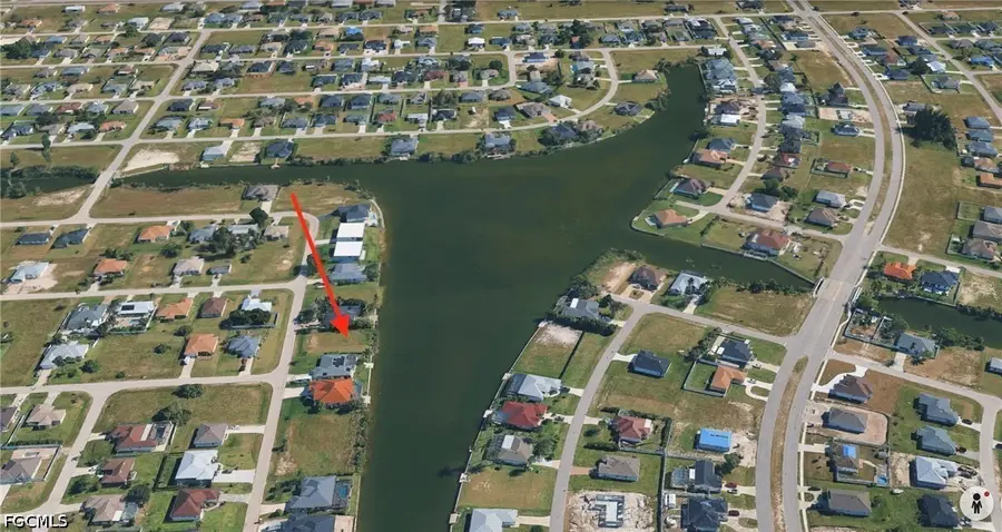 424 NE 9th Street, Cape Coral, FL 33909 - #3