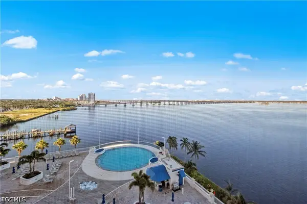 2745 1st Street #801, Fort Myers, FL 33916