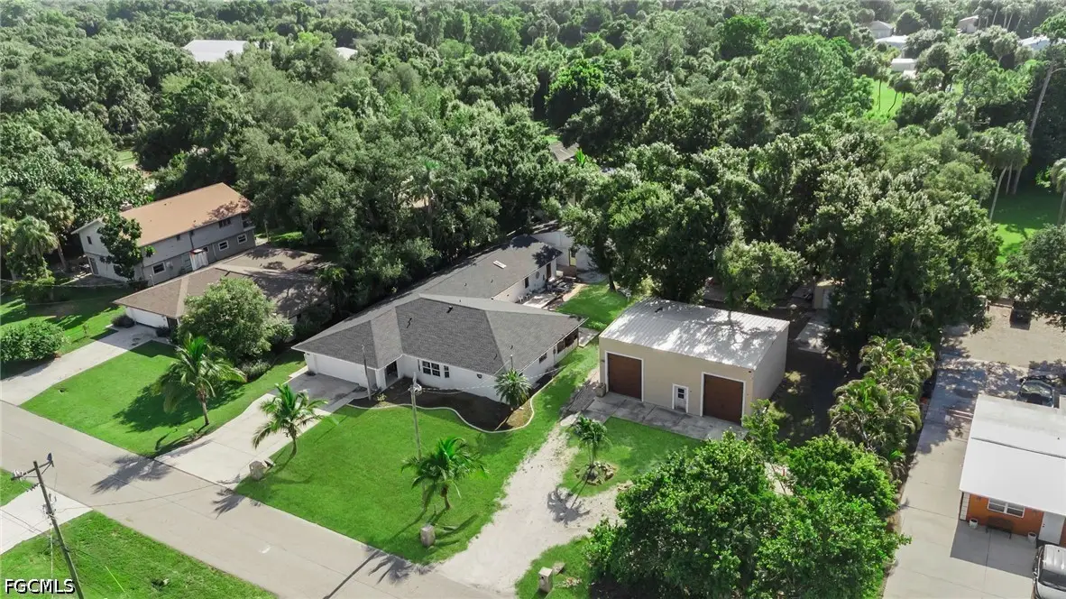 1672 Many Road, North Fort Myers, FL 33903 - #1