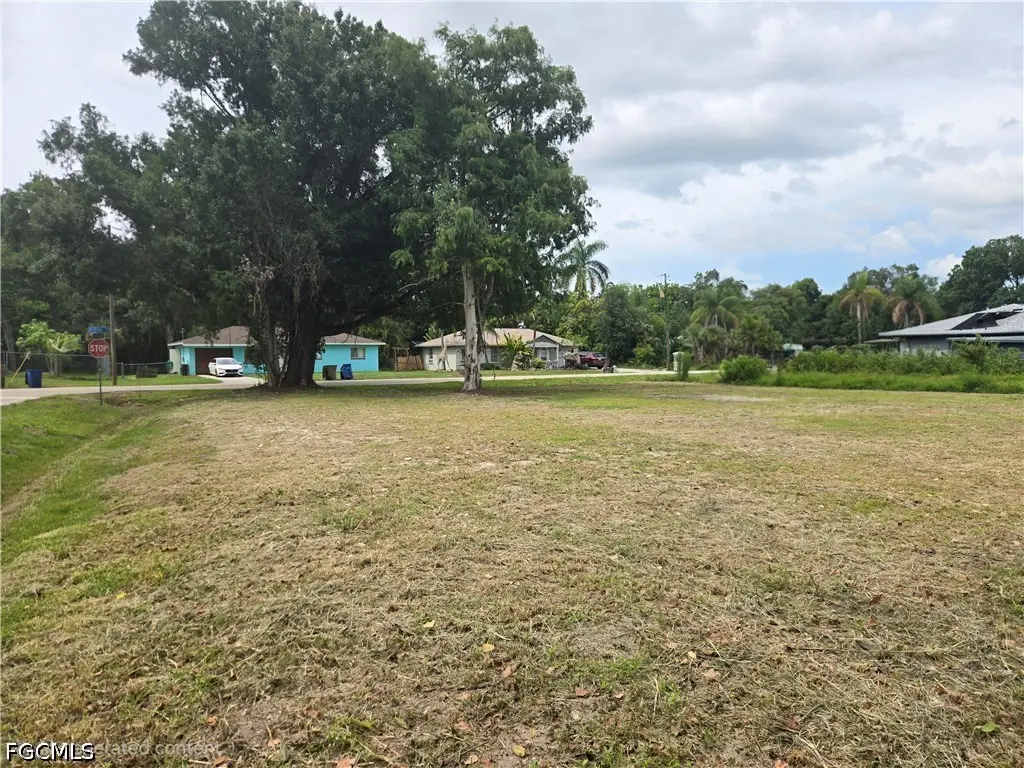 13201 5th Street, Fort Myers, FL 33905 - #1