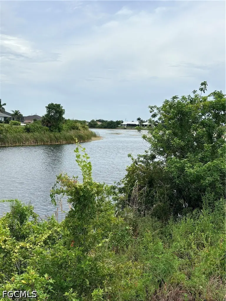 2412 NW 6th Place, Cape Coral, FL 33993 - #2