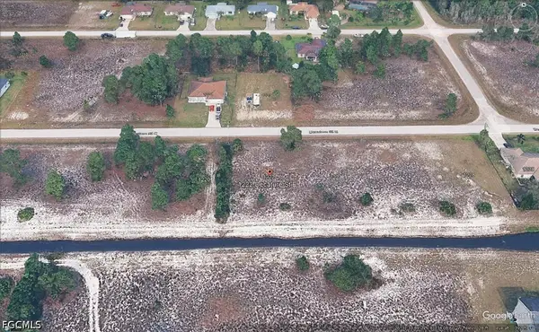 1222 Decature Street E, Lehigh Acres, FL 33974