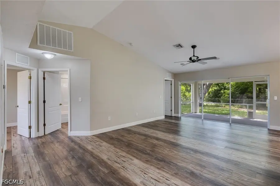 459 NE 3rd Avenue, Cape Coral, FL 33909 - #2