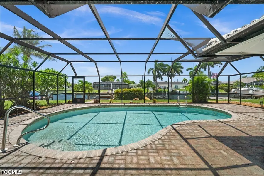 4102 SE 1st Place, Cape Coral, FL 33904 - #3