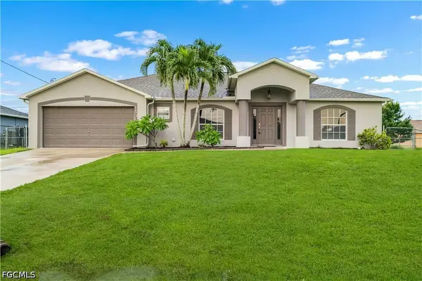 1305 SW 22nd Place, Cape Coral, FL 33991