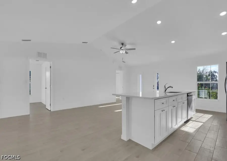 918 NE 12th Street, Cape Coral, FL 33909 - #2
