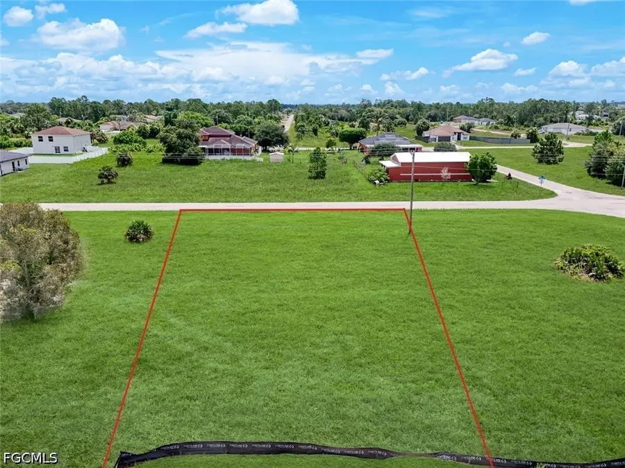 924 Columbus Boulevard, Lehigh Acres, FL 33974 - #2