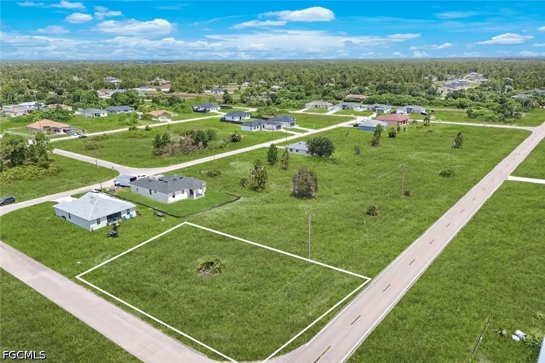 926 Columbus Boulevard, Lehigh Acres, FL 33974 - #1
