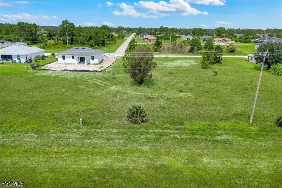 922 Columbus Boulevard, Lehigh Acres, FL 33974 - #2