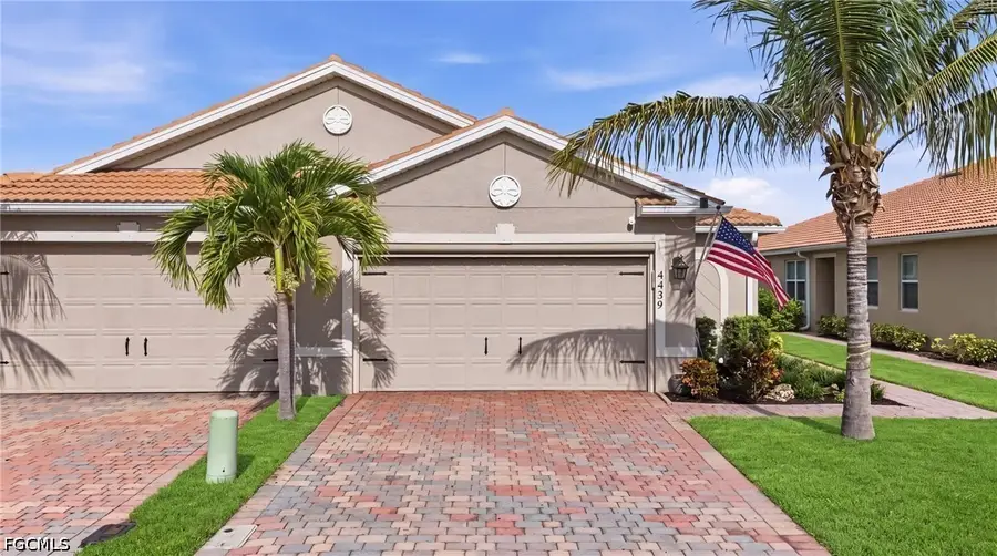 4439 Dutchess Park Road, Fort Myers, FL 33916 - #2