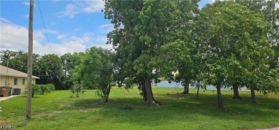 502 SE 17th Terrace, Cape Coral, FL 33990 - #2
