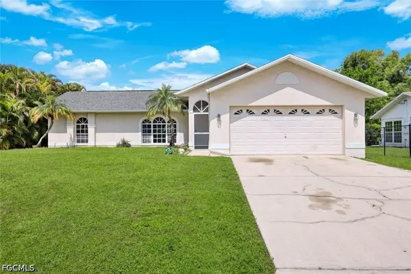 18428 Fuchsia Road, Fort Myers, FL 33967