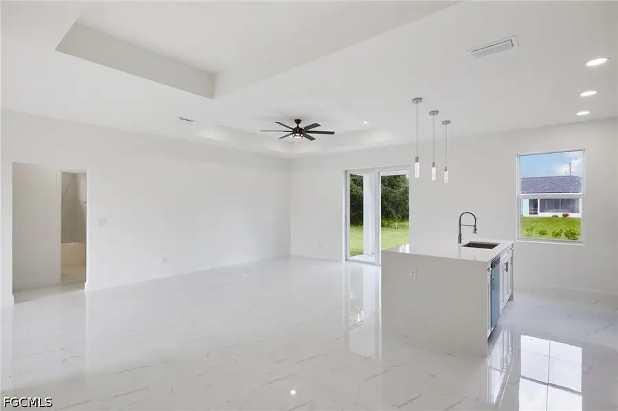 6142 Hutton Court, Fort Myers, FL 33905 - #2