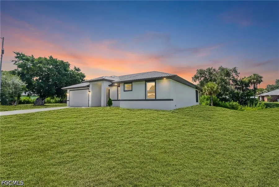 335 4th Avenue, Labelle, FL 33935 - #2