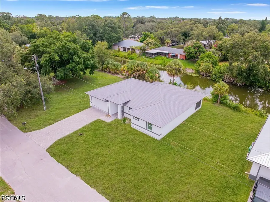 335 4th Avenue, Labelle, FL 33935 - #3