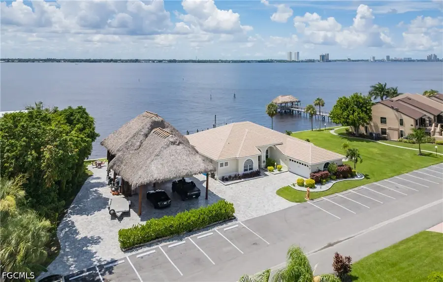 15475 Admiralty Circle, North Fort Myers, FL 33917 - #2
