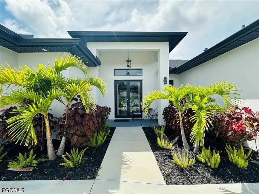 613 Hibiscus Avenue, Lehigh Acres, FL 33972 - #3