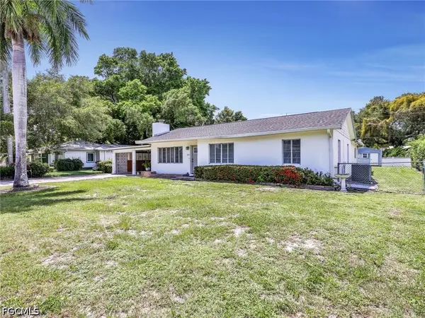 1645 Ardmore Road, Fort Myers, FL 33901