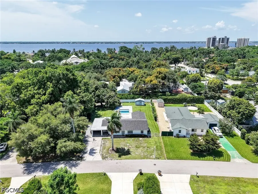 1645 Ardmore Road, Fort Myers, FL 33901 - #3