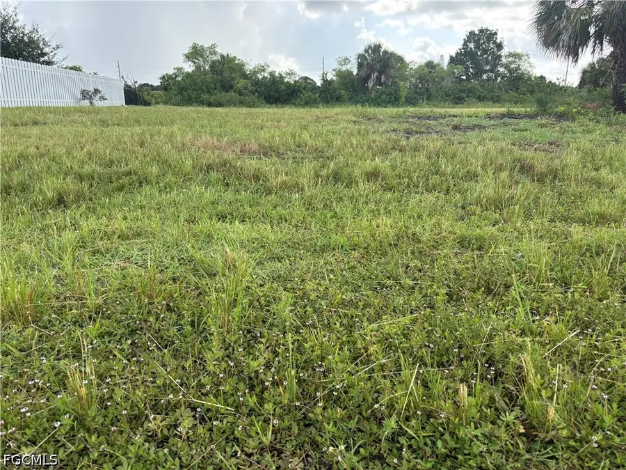 2155 NE 20th Lane, Cape Coral, FL 33909 - #3