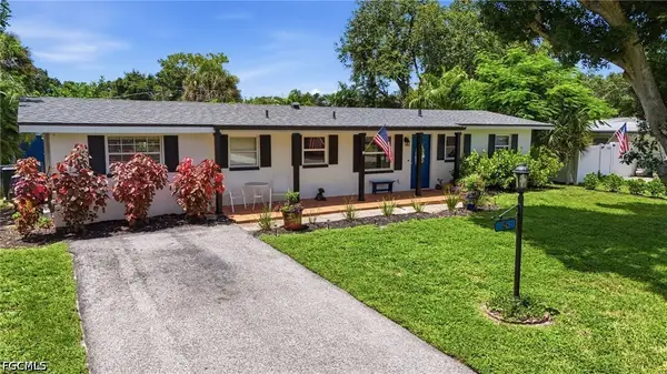 1842 Grove Avenue, Fort Myers, FL 33901