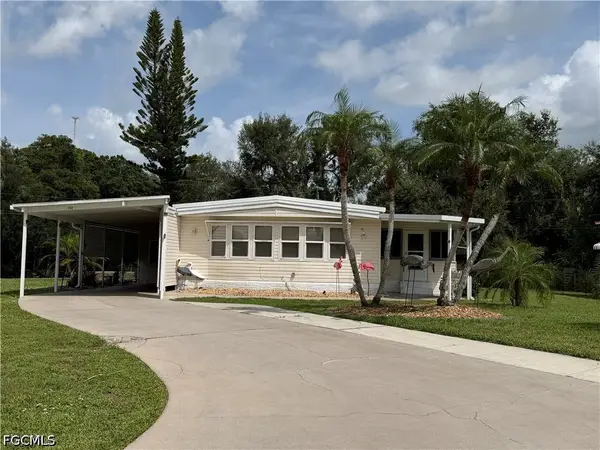 250 Santa Fe Trail, North Fort Myers, FL 33917