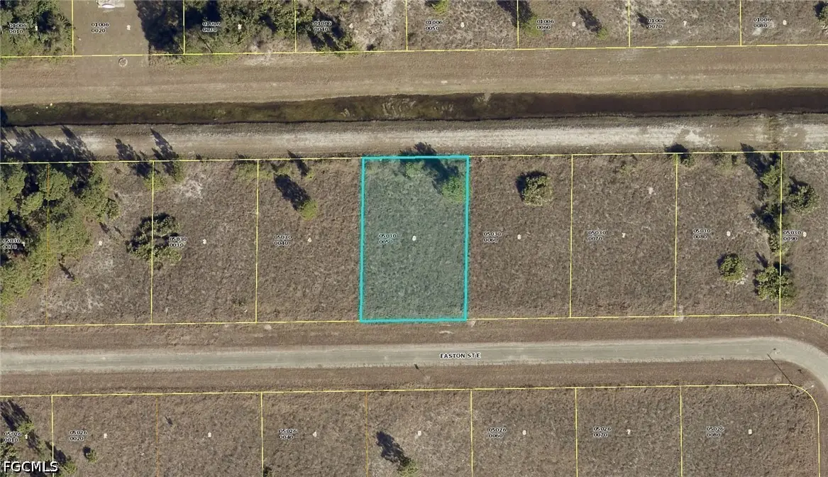 1113 Easton Street E, Lehigh Acres, FL 33974 - #1