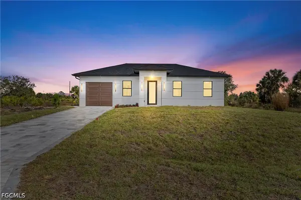 927 Norfolk Avenue S, Lehigh Acres, FL 33974