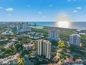 6000 Pelican Bay Boulevard #904, Naples, FL 34108